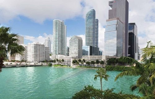 Understanding the Reasons Why to Invest in Luxury Real Estate in Miami Beach