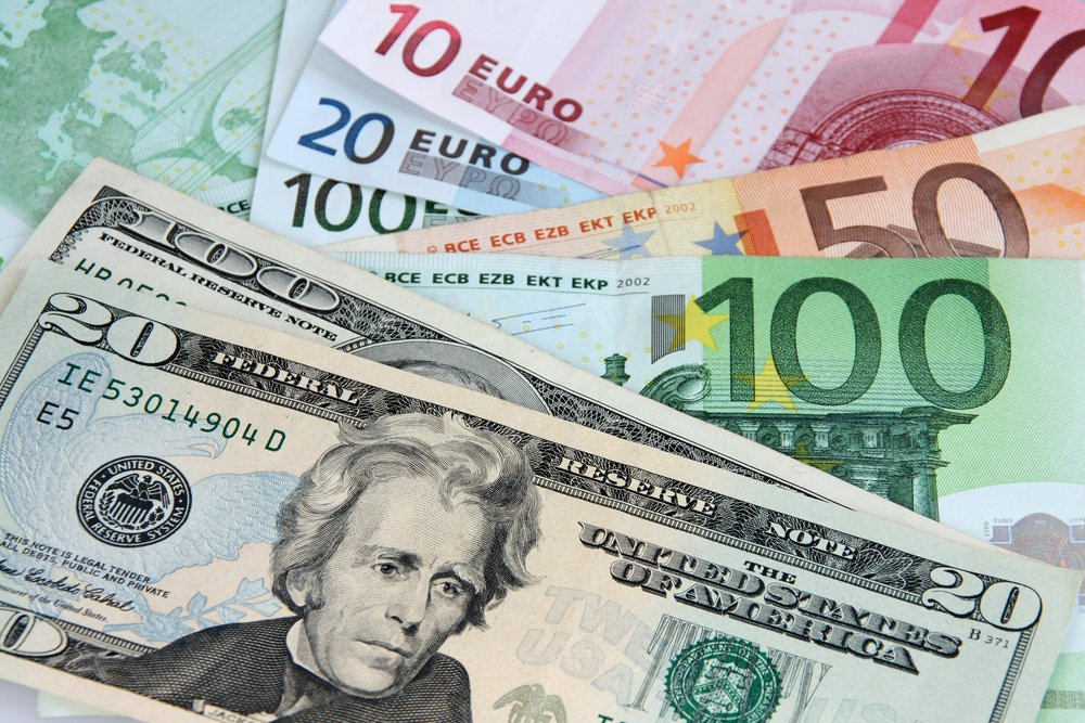 Le dollar recule encore face à l'euro - C'est le moment d'investir dans les Pays au Dollar