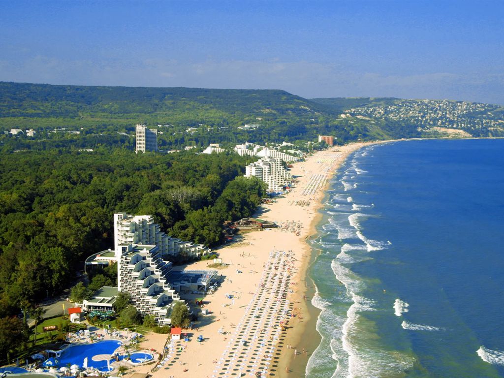 C’est le moment d’investir dans l’immobilier en BULGARIE pour soit passer la retraite sur la Mer Noire, soit avoir une rentabilité à SOFIA